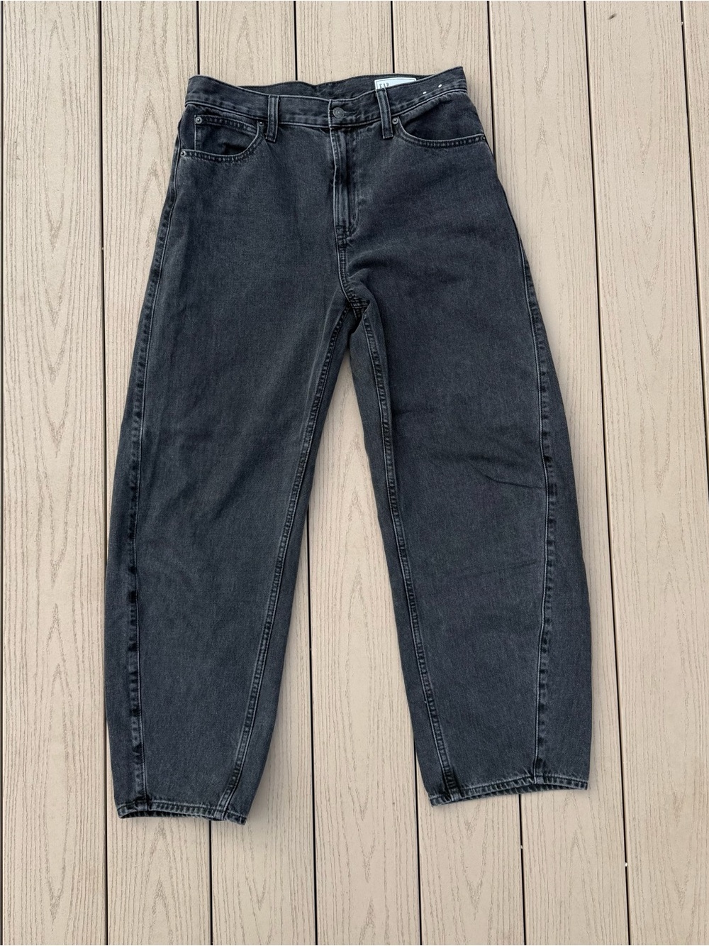 Gap Women's Barrel Leg High Rise Size 30/10R Black Denim Jeans Size 10 Regular